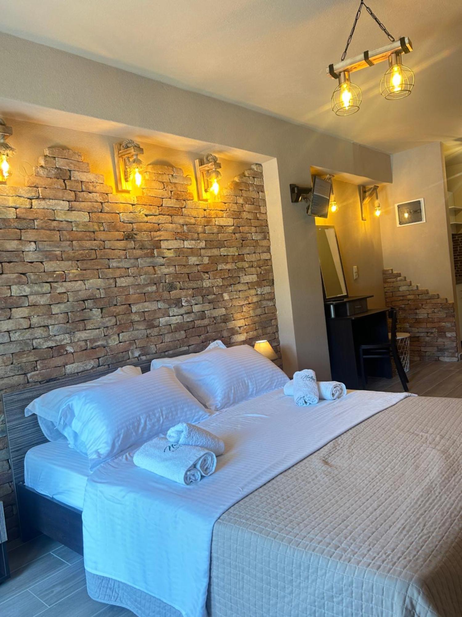 Natura Bungalows-Villa Limenas  Buitenkant foto